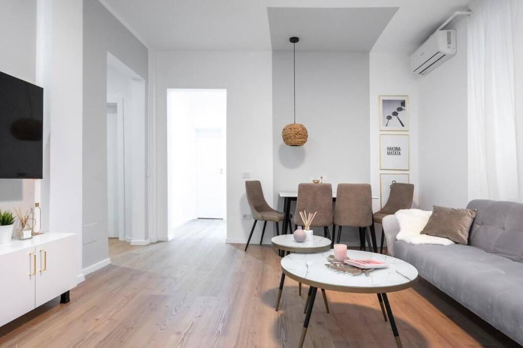Old Town Bucharest Apartment Poiana 7 Экстерьер фото